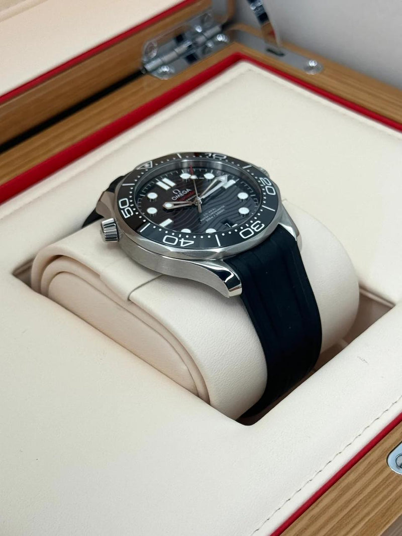 Omega Seamaster Diver 300M 42mm