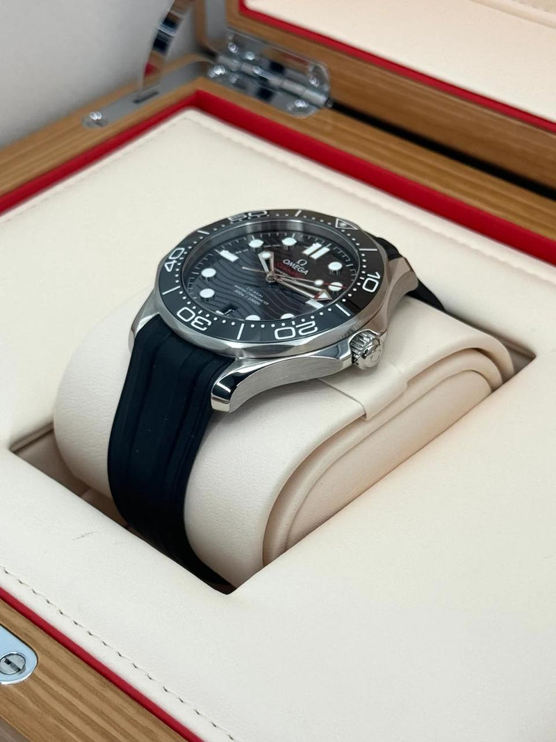 Omega Seamaster Diver 300M 42mm