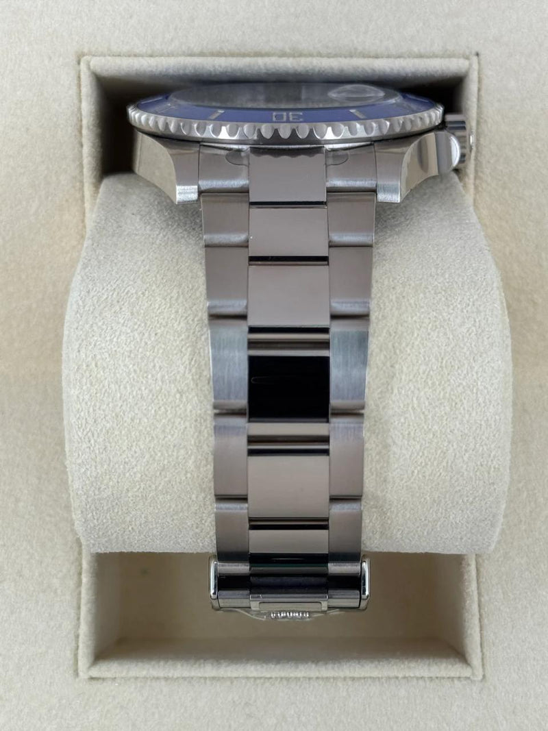 Rolex Submariner “Cookie Monster ” 41mm White Black Dial