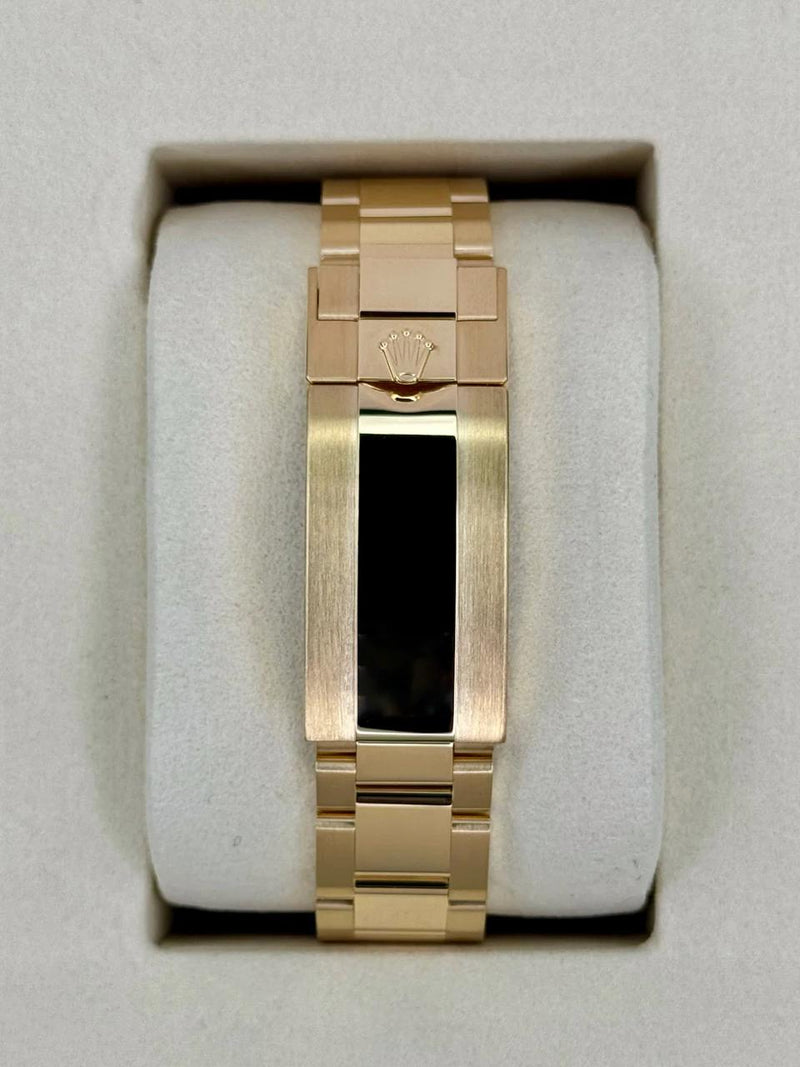 Rolex Submariner 41mm Yellow Gold Black Dial