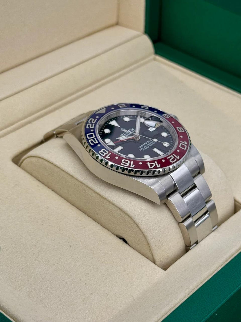 Rolex GMT-Master II "Pepsi" 40mm